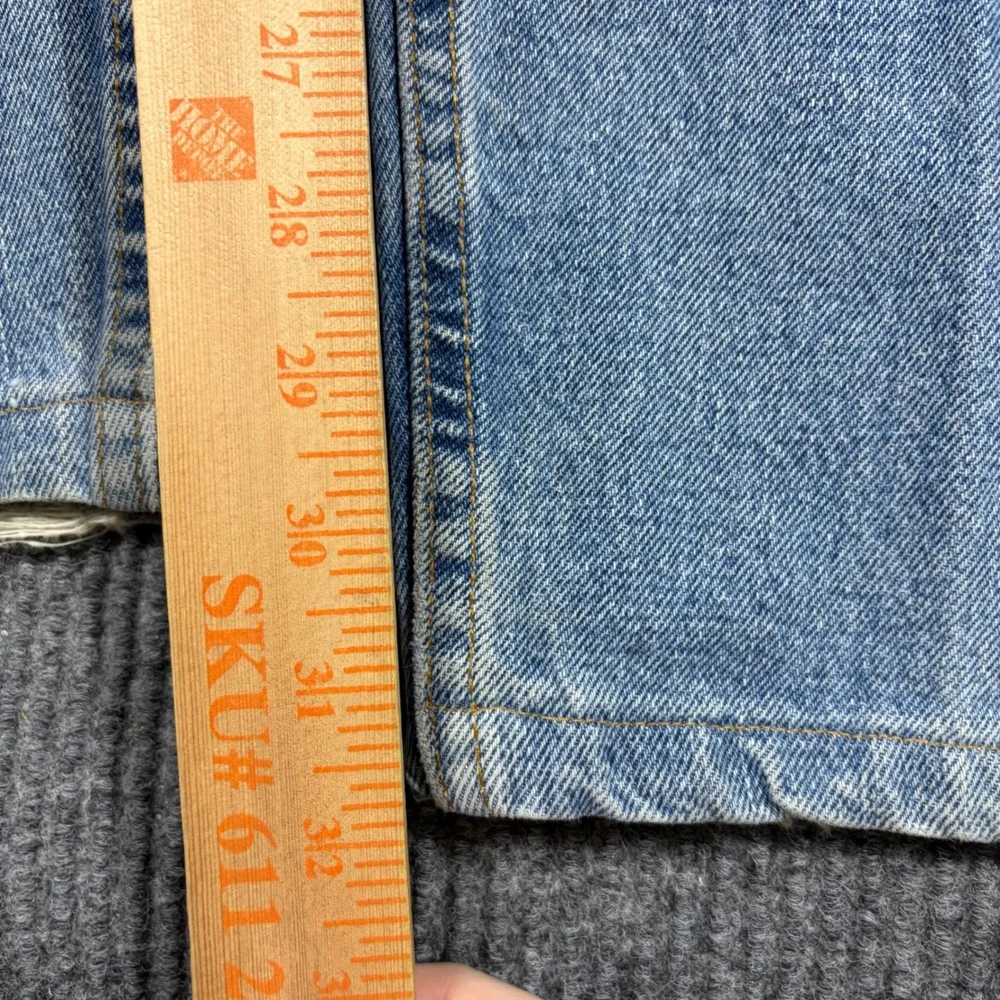 Vintage Levi's 550 Jeans Men's 38x34 Relaxed Fit Tapered Leg Light Wash 90s